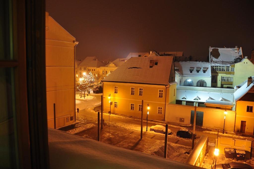 Hotel Na Hradbách Louny Esterno foto